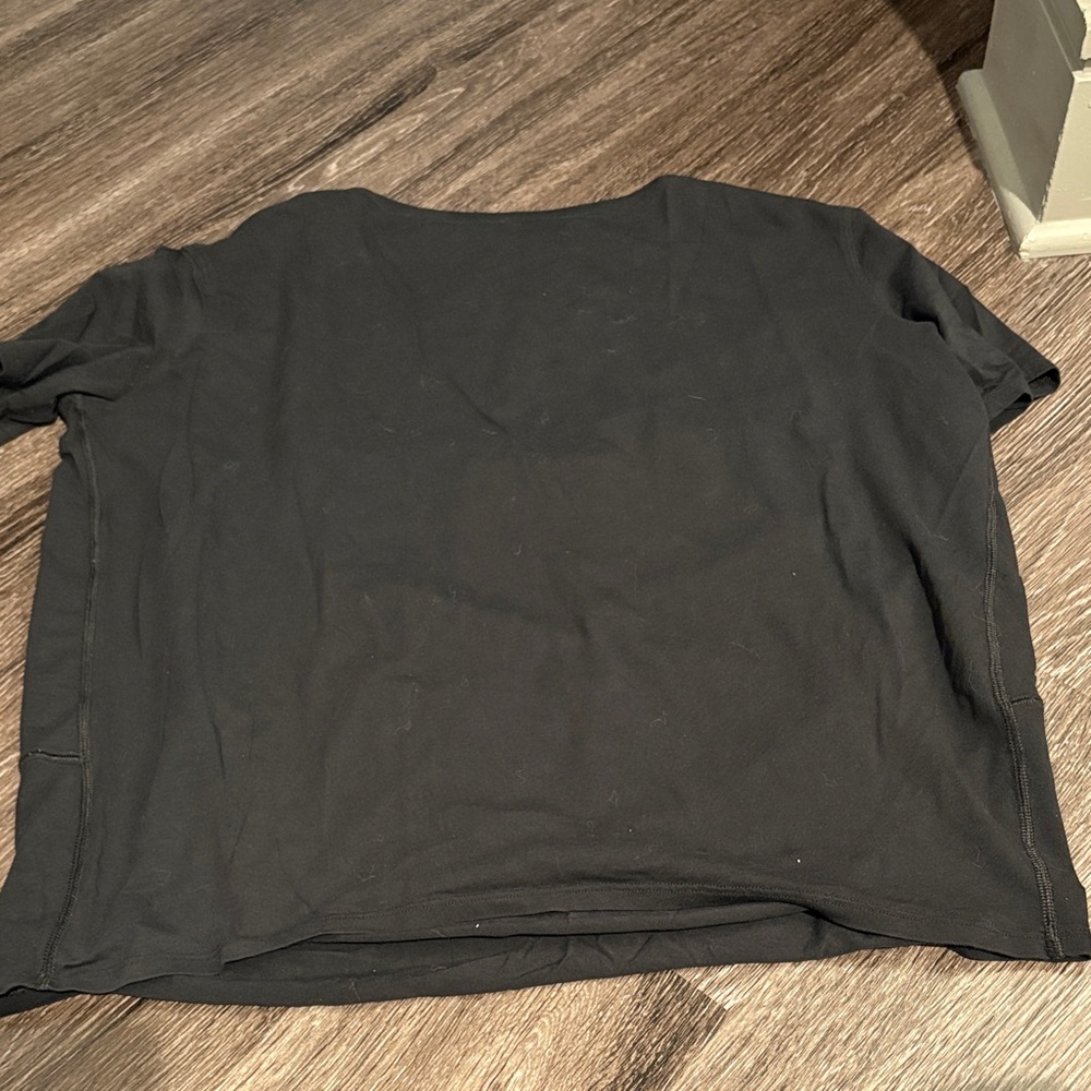 Lululemon Back in Action top